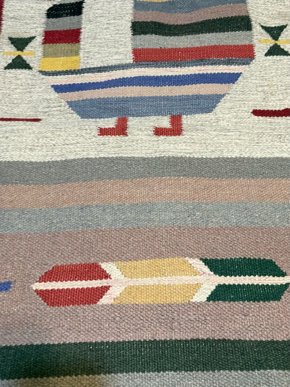 Handwoven Multicolor Folk Bird Accent Rug - No Brand